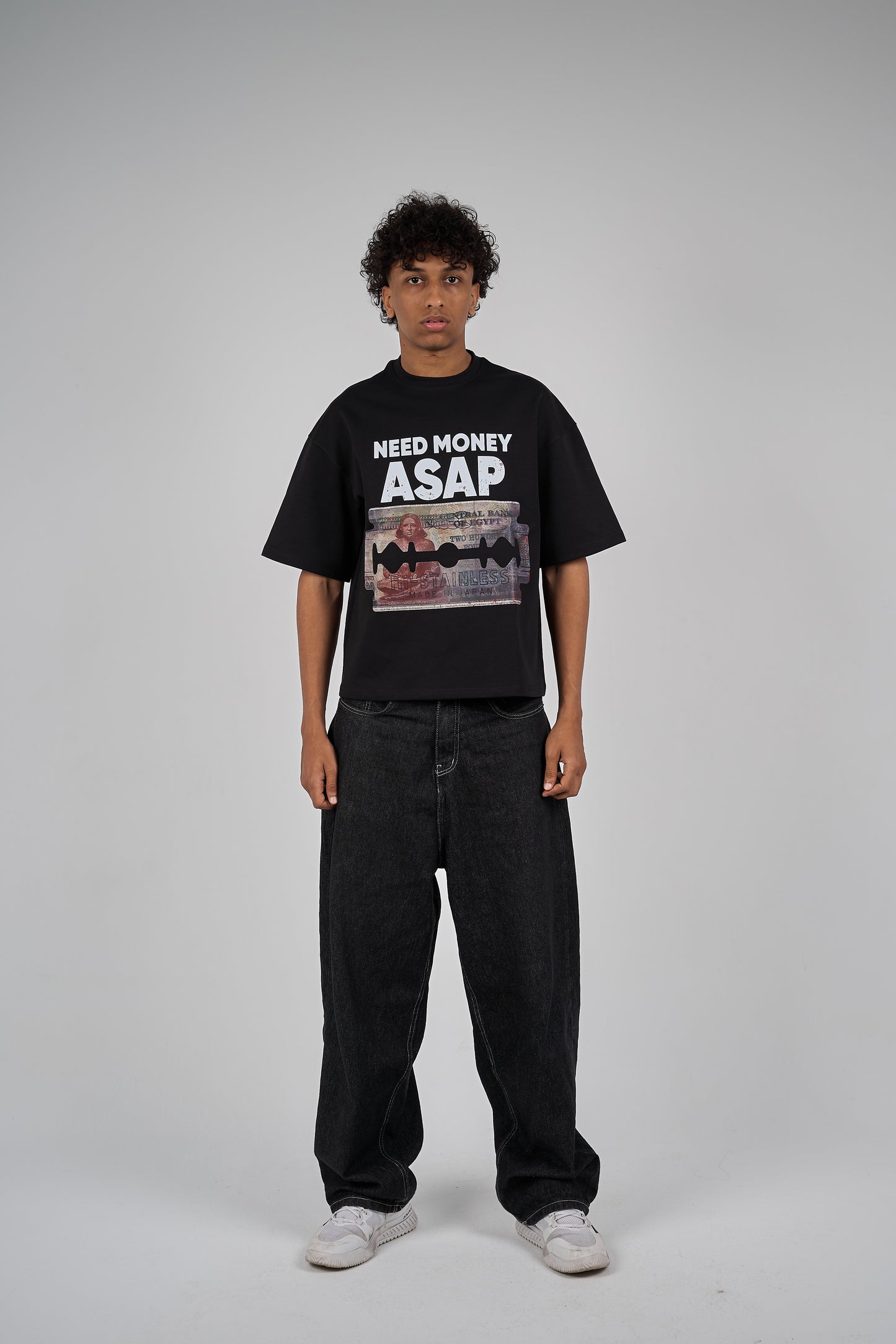 Need Money black 
boxy-t-shirt
