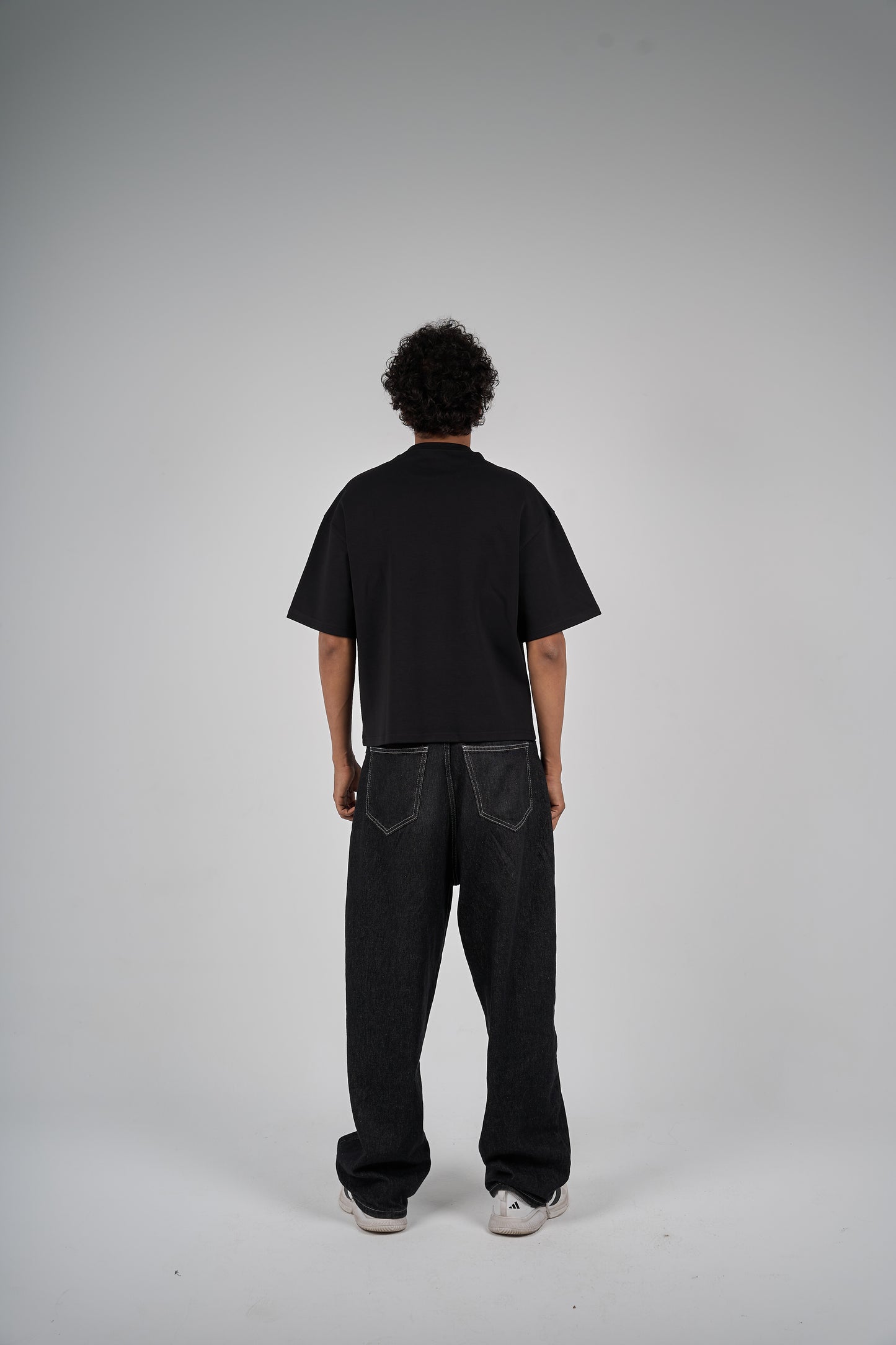 Need Money black 
boxy-t-shirt