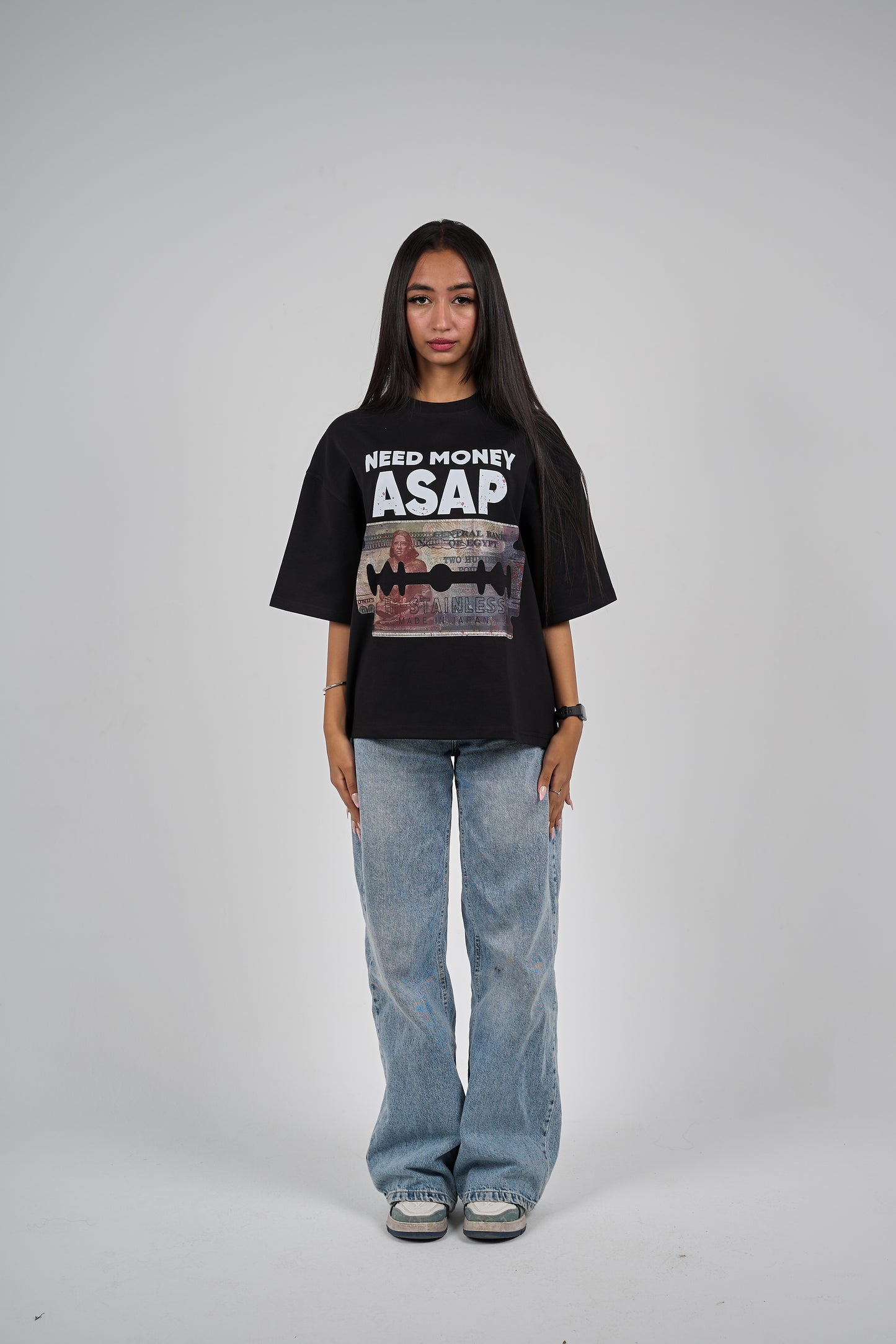 Need Money black 
boxy-t-shirt