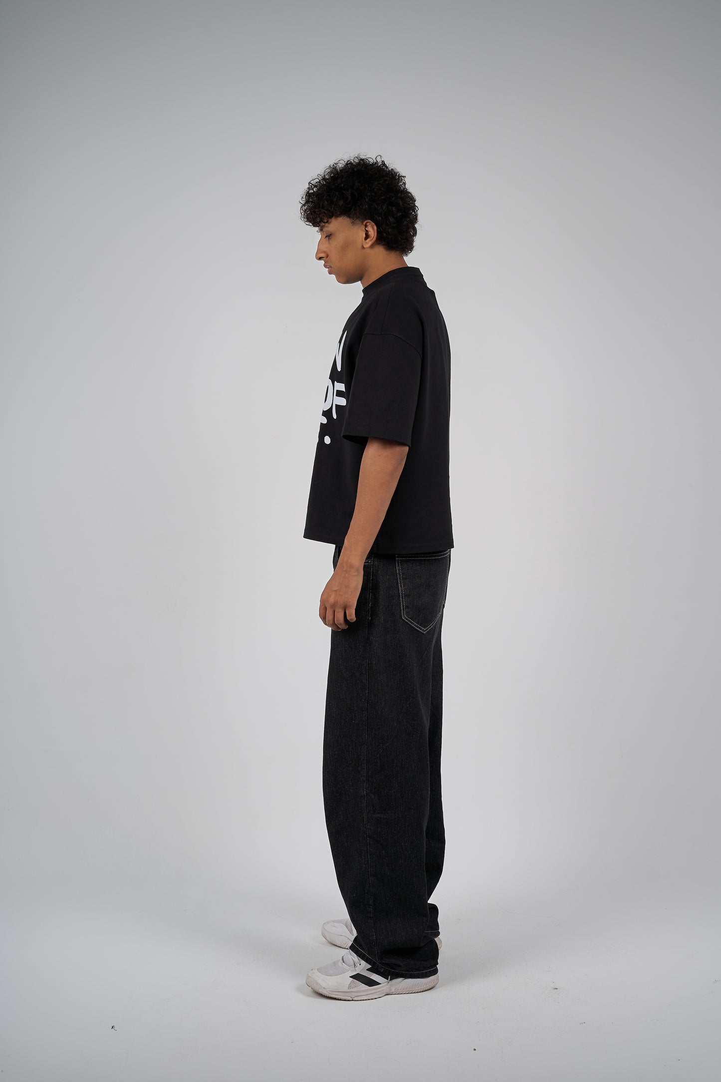 Era black boxy-t-shirt