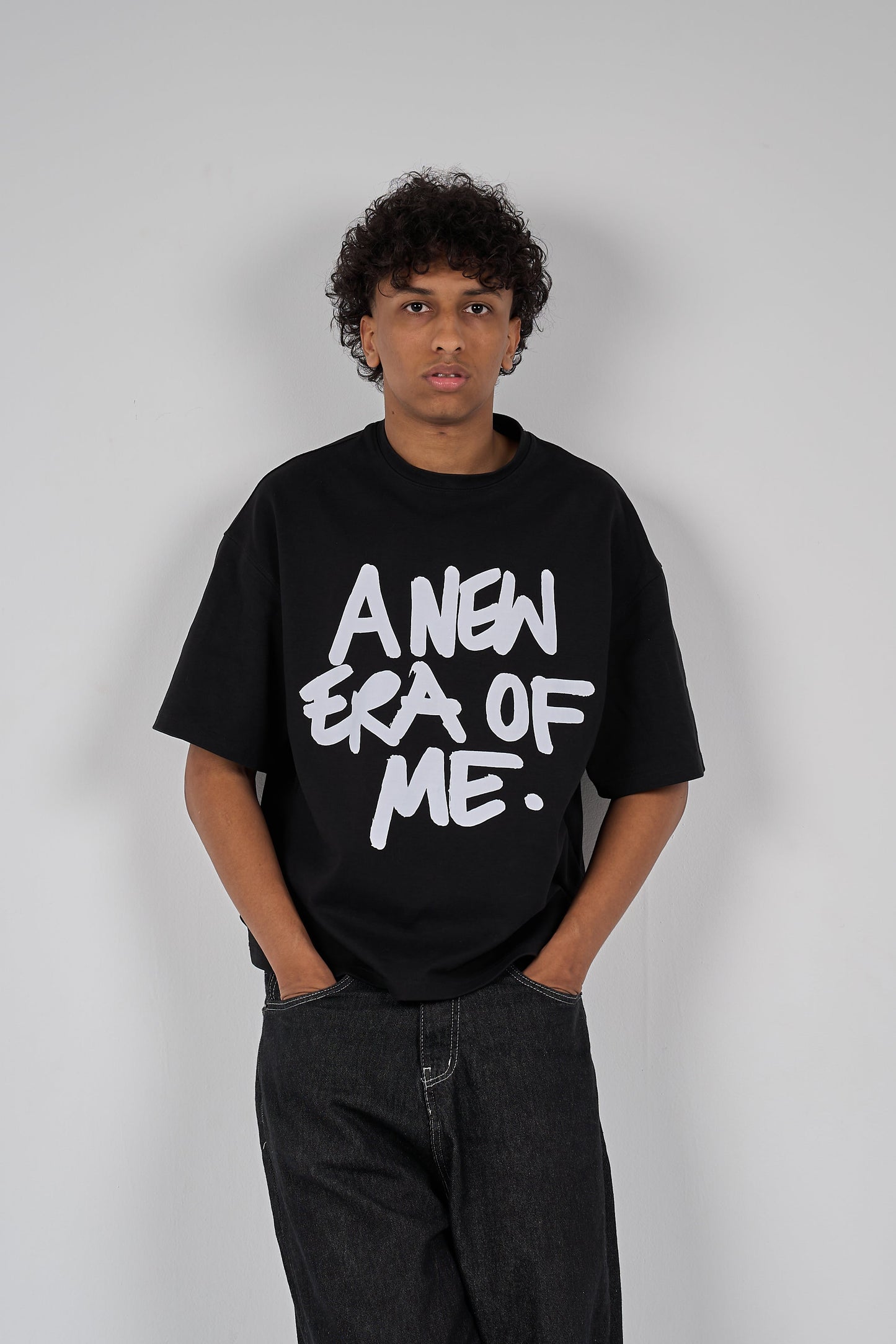 Era black boxy-t-shirt